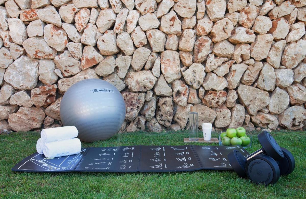 Jardín al aire libre en Torralbenc, a Small Luxury Hotel of the World