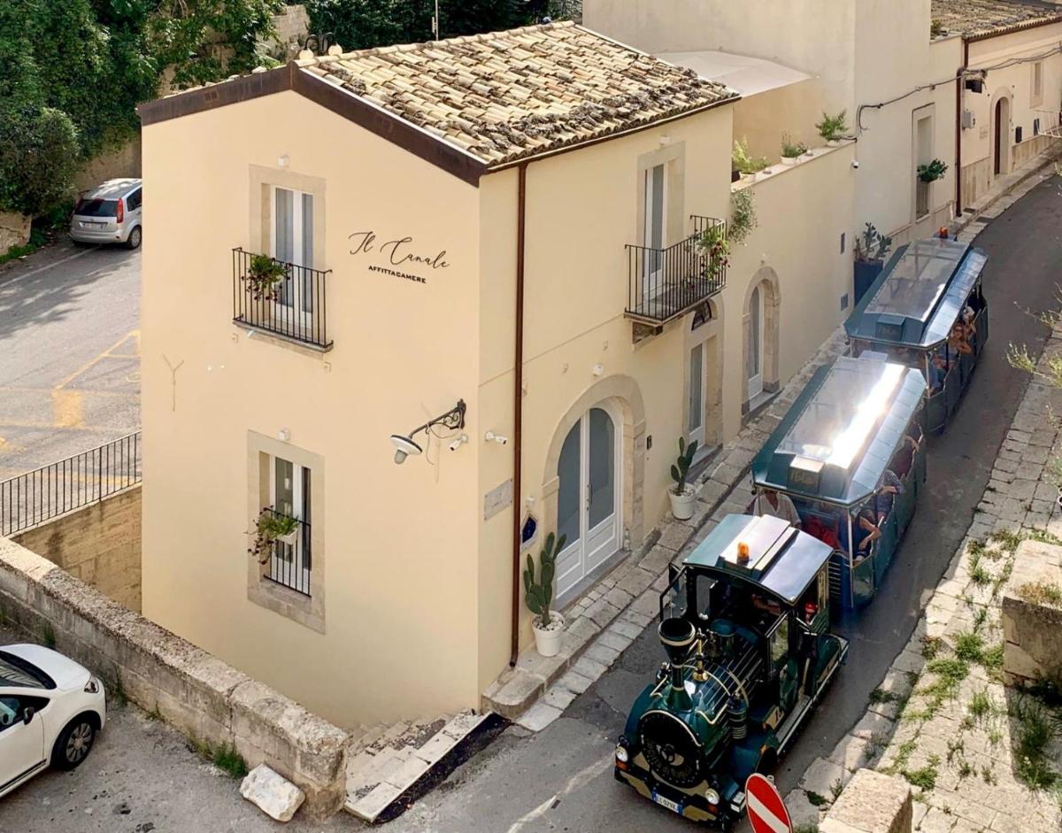 Il Canale Design House - Housity