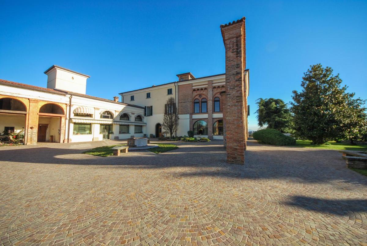 Villa Santa Maria dell'Arco - Centro Oreb - Housity