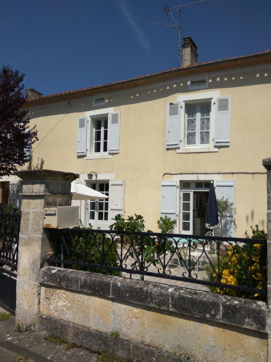 Le Cerisier et Le Petit Cerisier - Housity