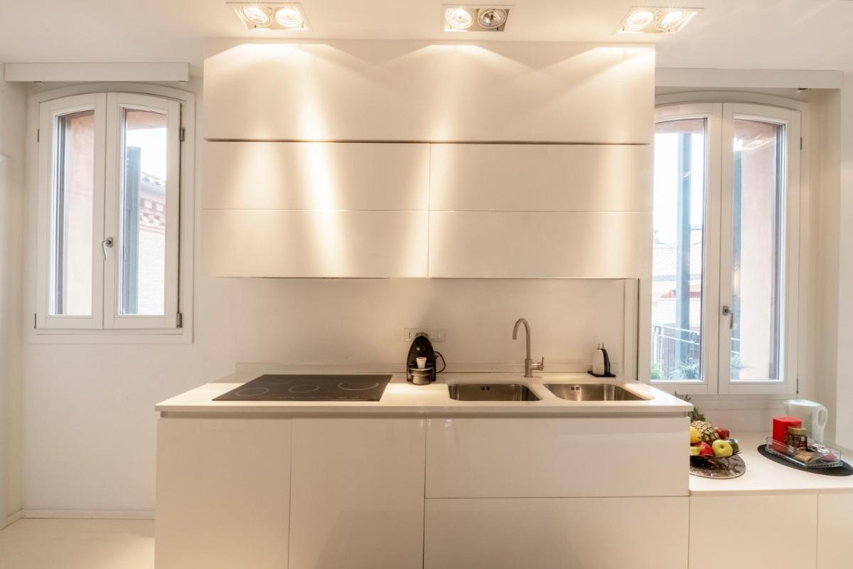 Suitetrails - Charming Flat in centro a Ferrara