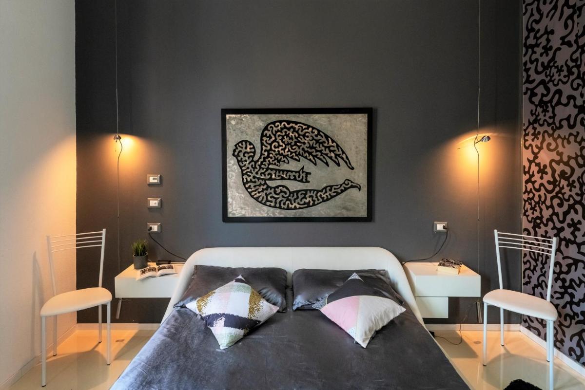 Charming Flat in centro a Ferrara con posto auto - Housity