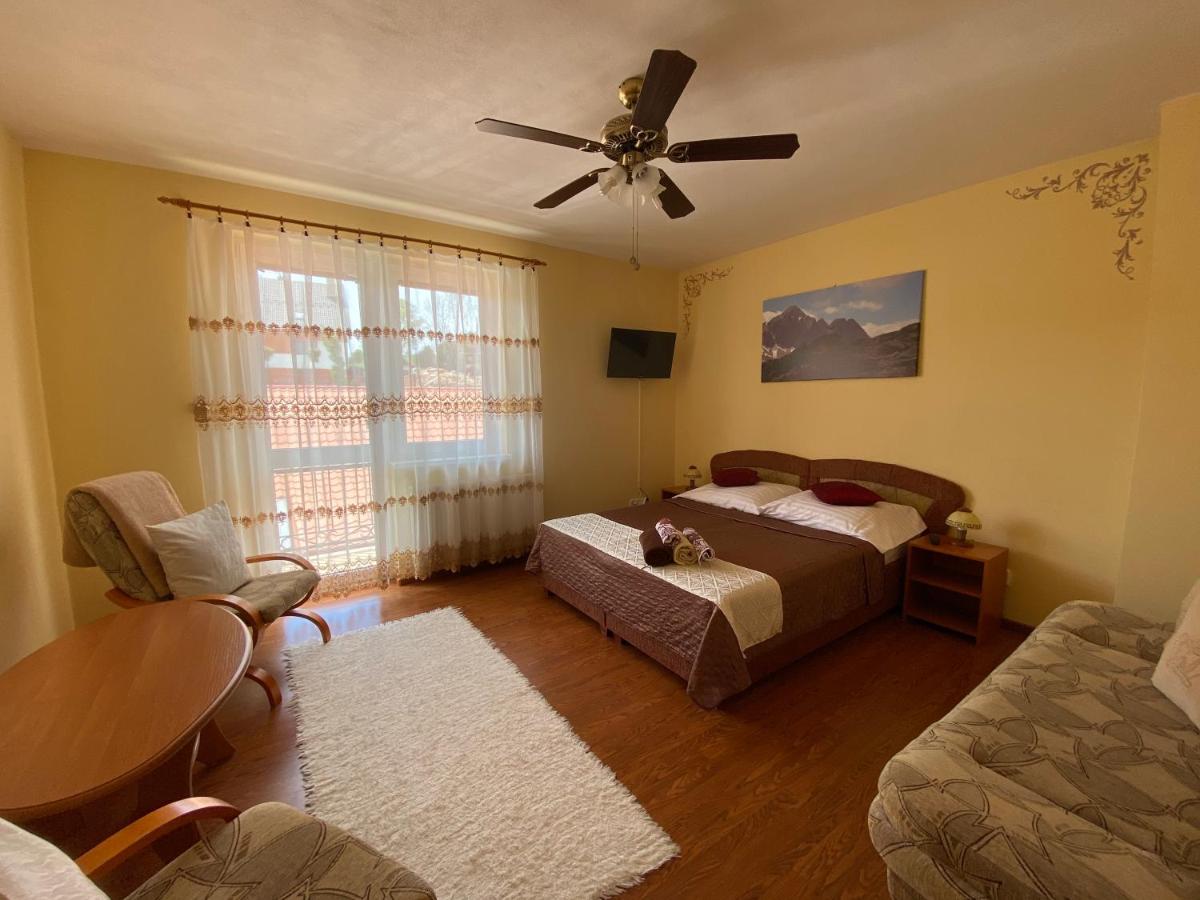 Villa Butterfly - Housity