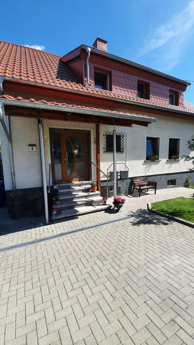 Ferienwohnung Haus Ella - Housity