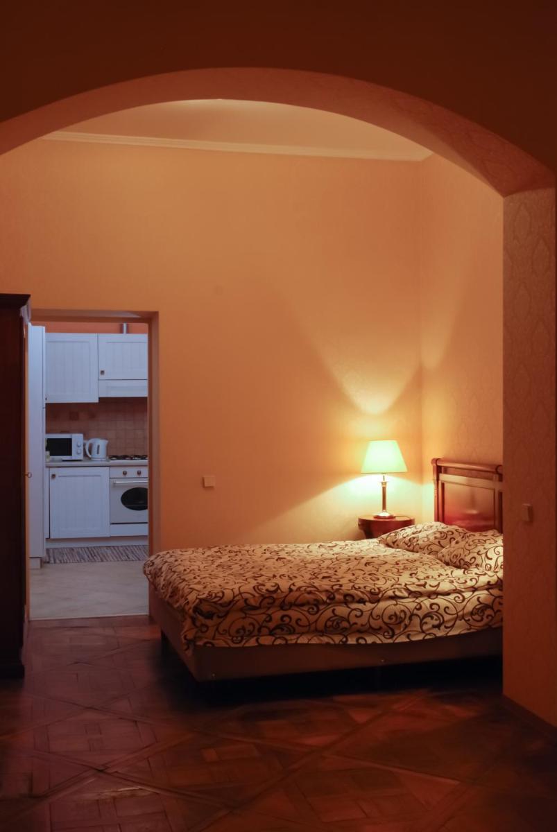Central Apartments Lviv - Housity