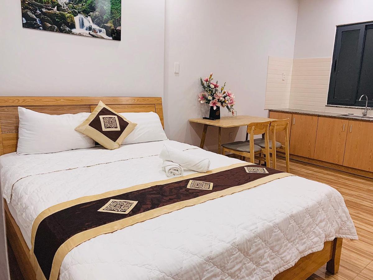 The Lumiere near Tan Son Nhat Airport - Housity