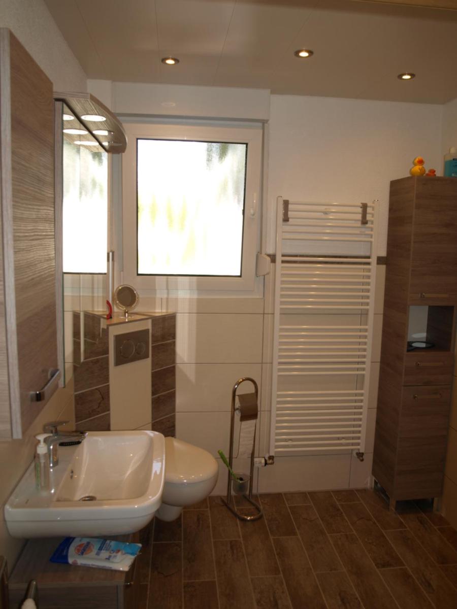Ferienwohnung Wiesengrund - Housity
