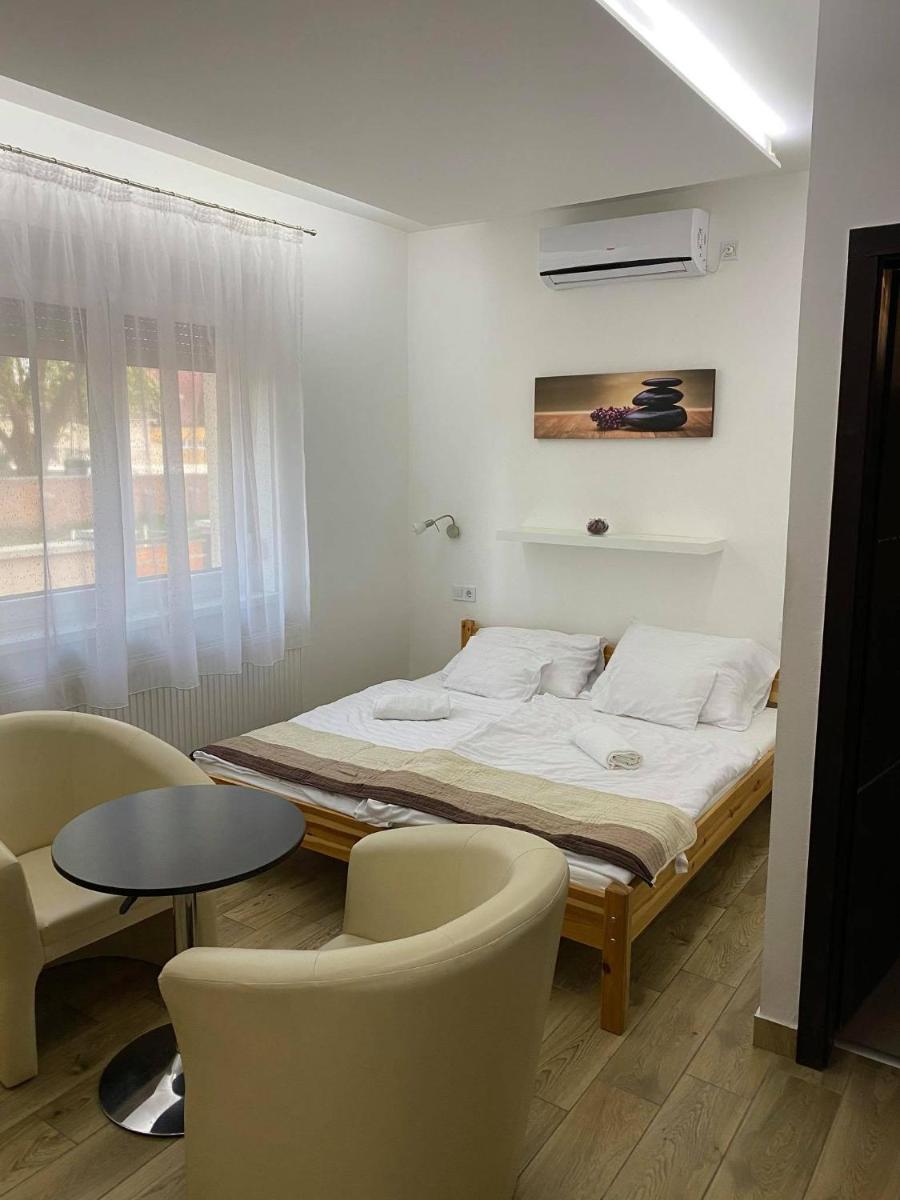 Fürjes Apartments - Housity