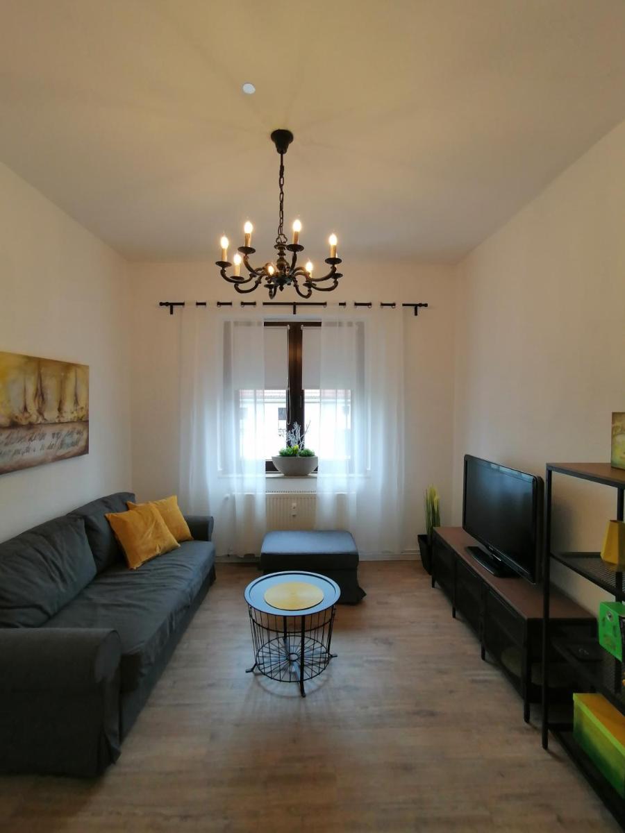 Ferienwohnung 14.sechs - Jahrhundertwende trifft Moderne - Housity