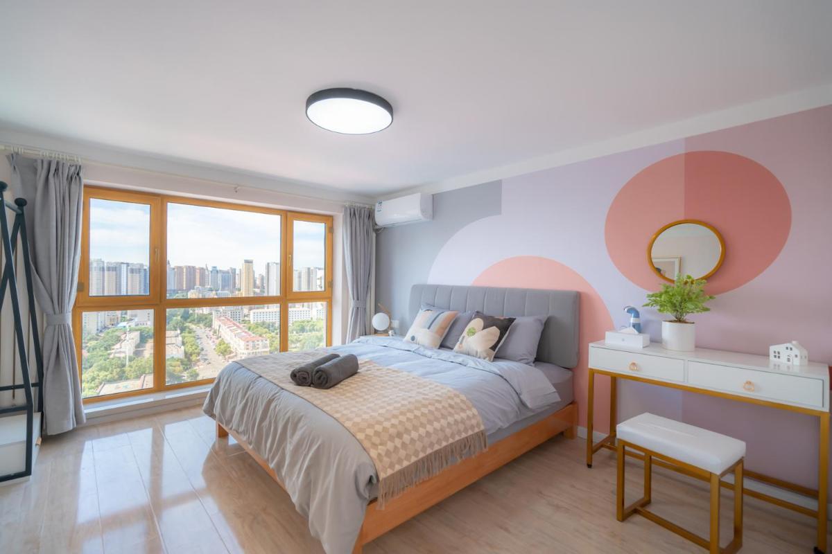 [LOCALS] Ice and Snow World Sun Island Grand Theater Deluxe River View Room - Housity