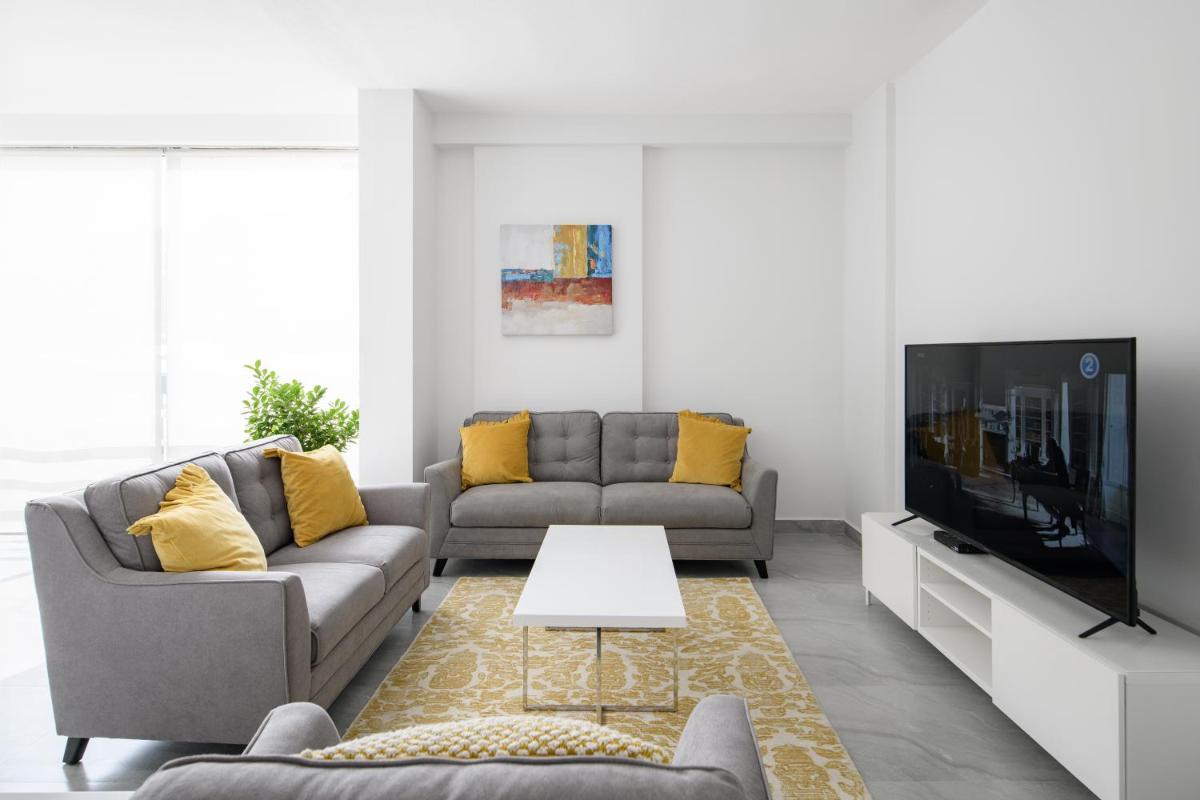 Code Housing salmiya - brand new-Family only - Housity