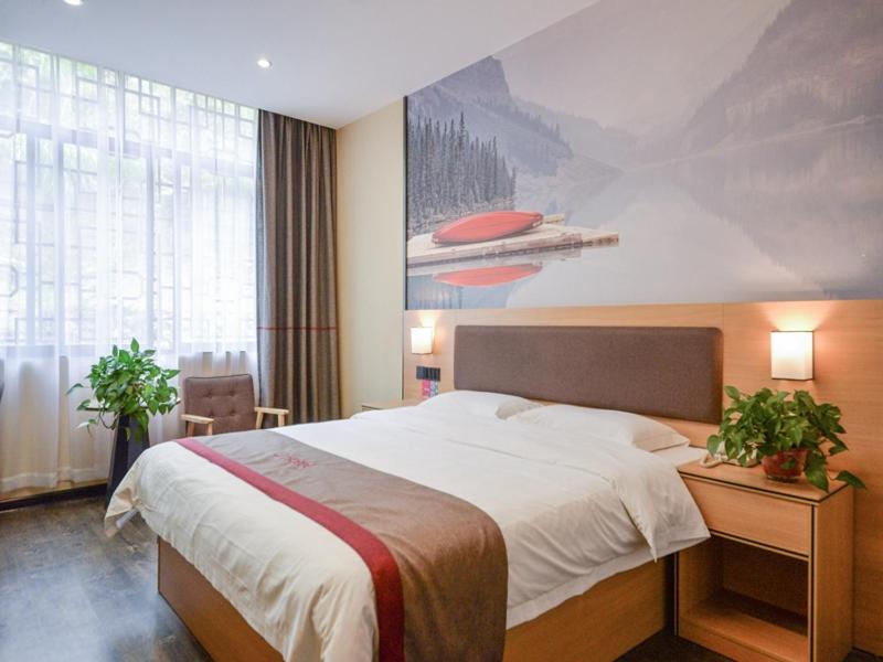 Thank Inn Chain Hotel Hunan Hengyang Nanyue District Hengshan Road Nanyue Temple - Housity