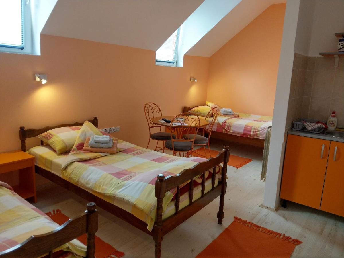 Apartment Harmonija apatin - Housity