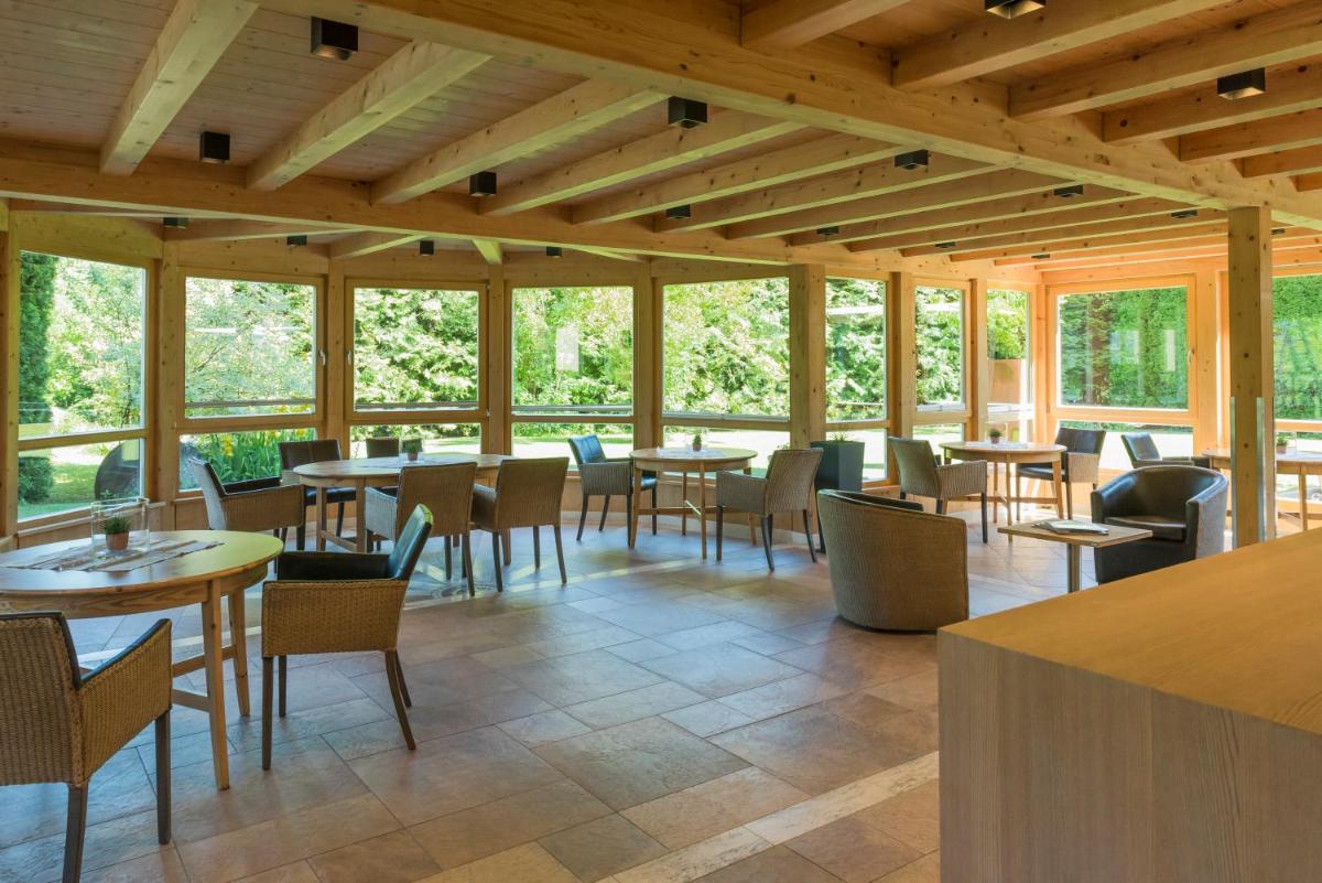 Residence-Garni Haus Tschenett - Housity