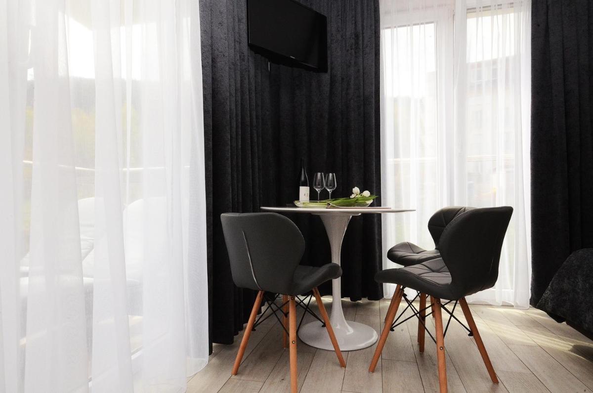 Apartamenty Biała Sowa Czarna Góra - Housity