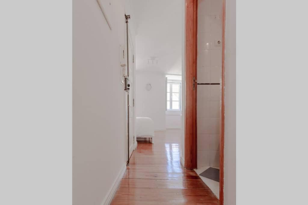 InLoveApartments - One Love, One Heart - Housity