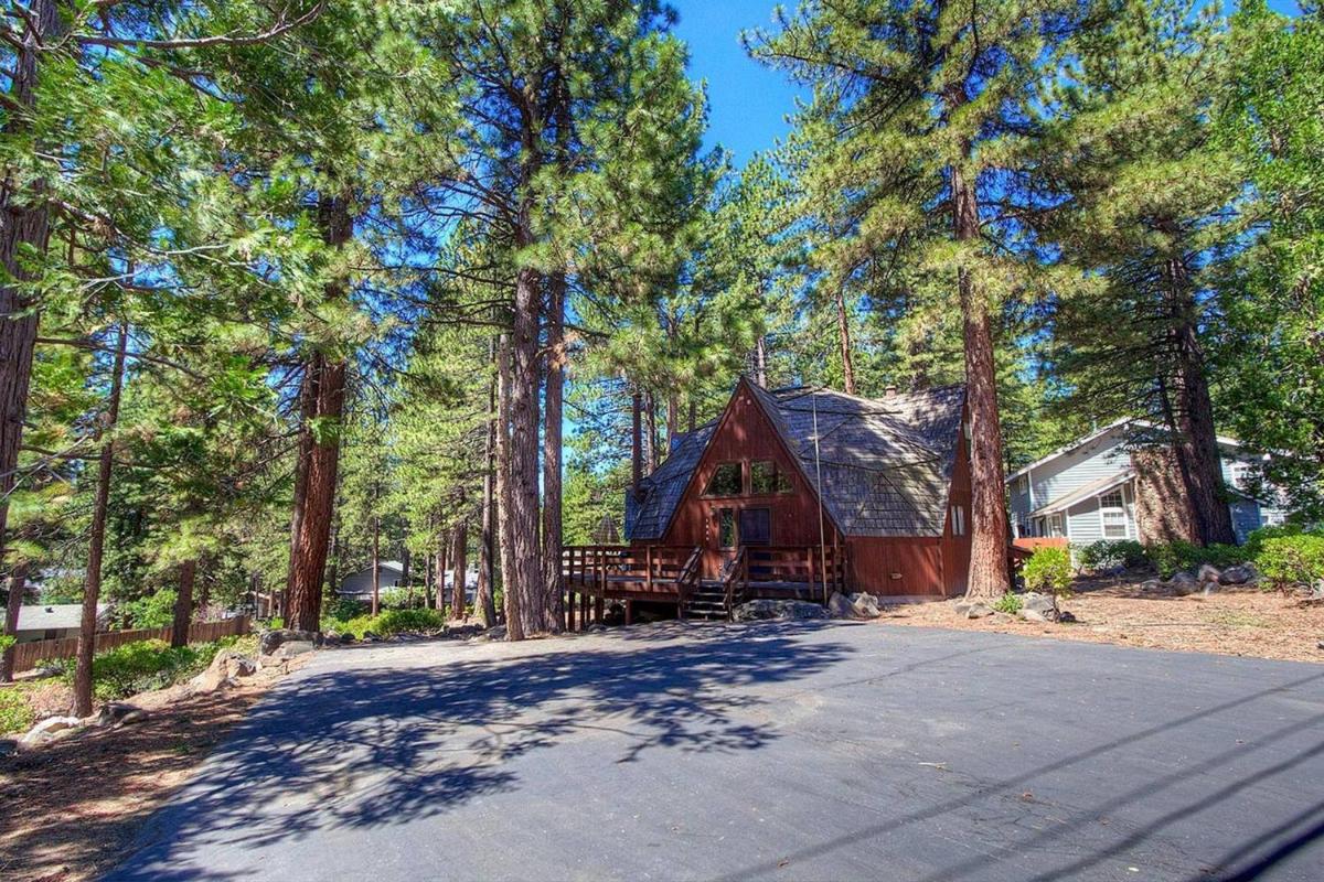 Fool Around House by Lake Tahoe Accommodations - Housity