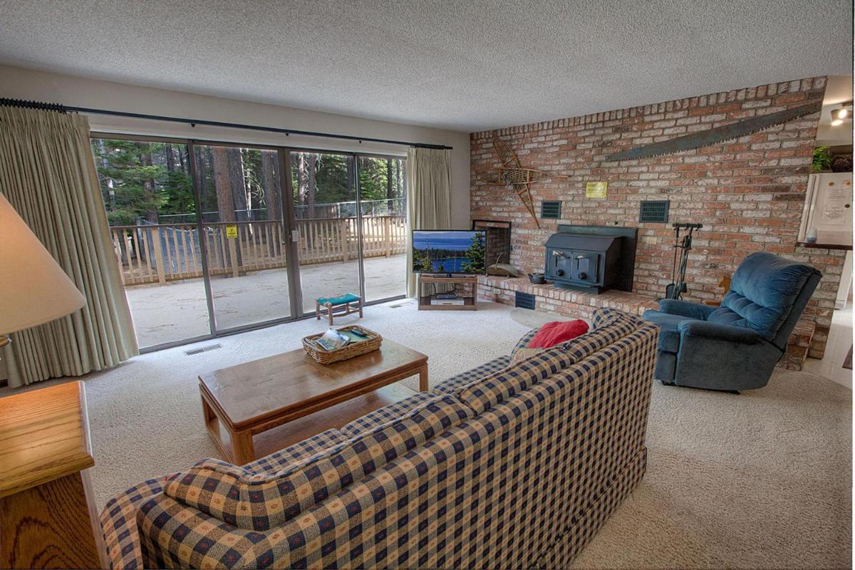 Golden Dust by Lake Tahoe Accommodations - Housity