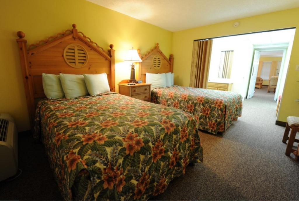 Getaways at Destin Holiday Beach Resort - Housity