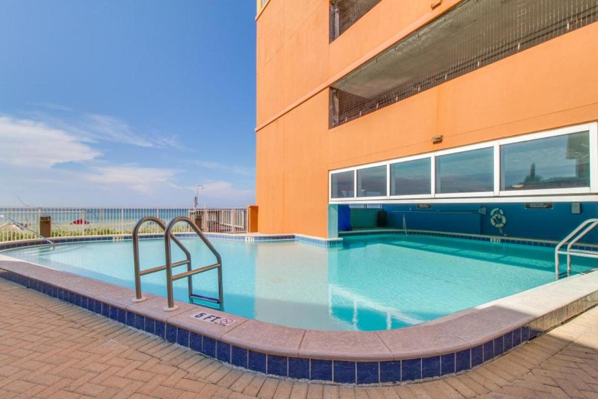 Tropic Winds Resort by Panhandle Getaways - Housity