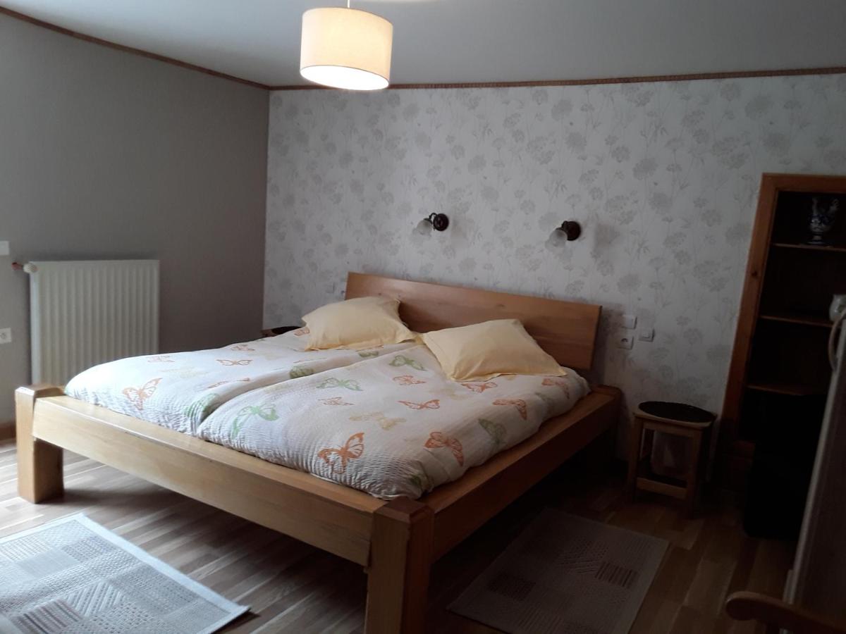 CHAMBRES D'HOTES au vieux moulin entre Sarreguemine et Bitche - Housity