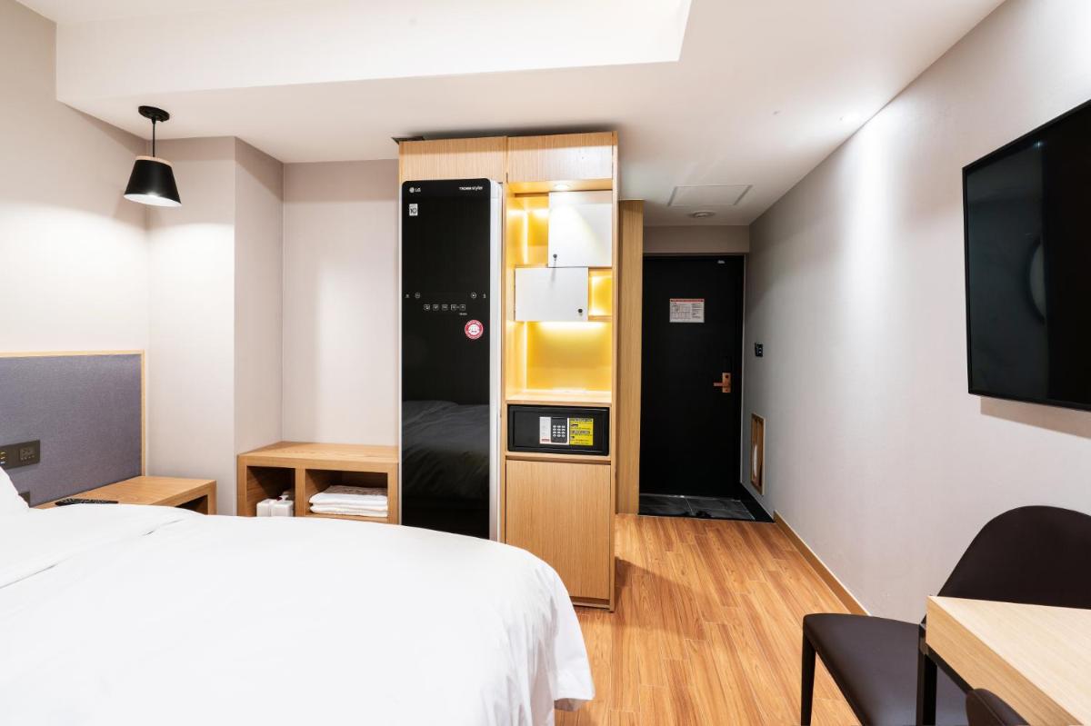 LALA VIANCO BUSINESS Hotel - Housity