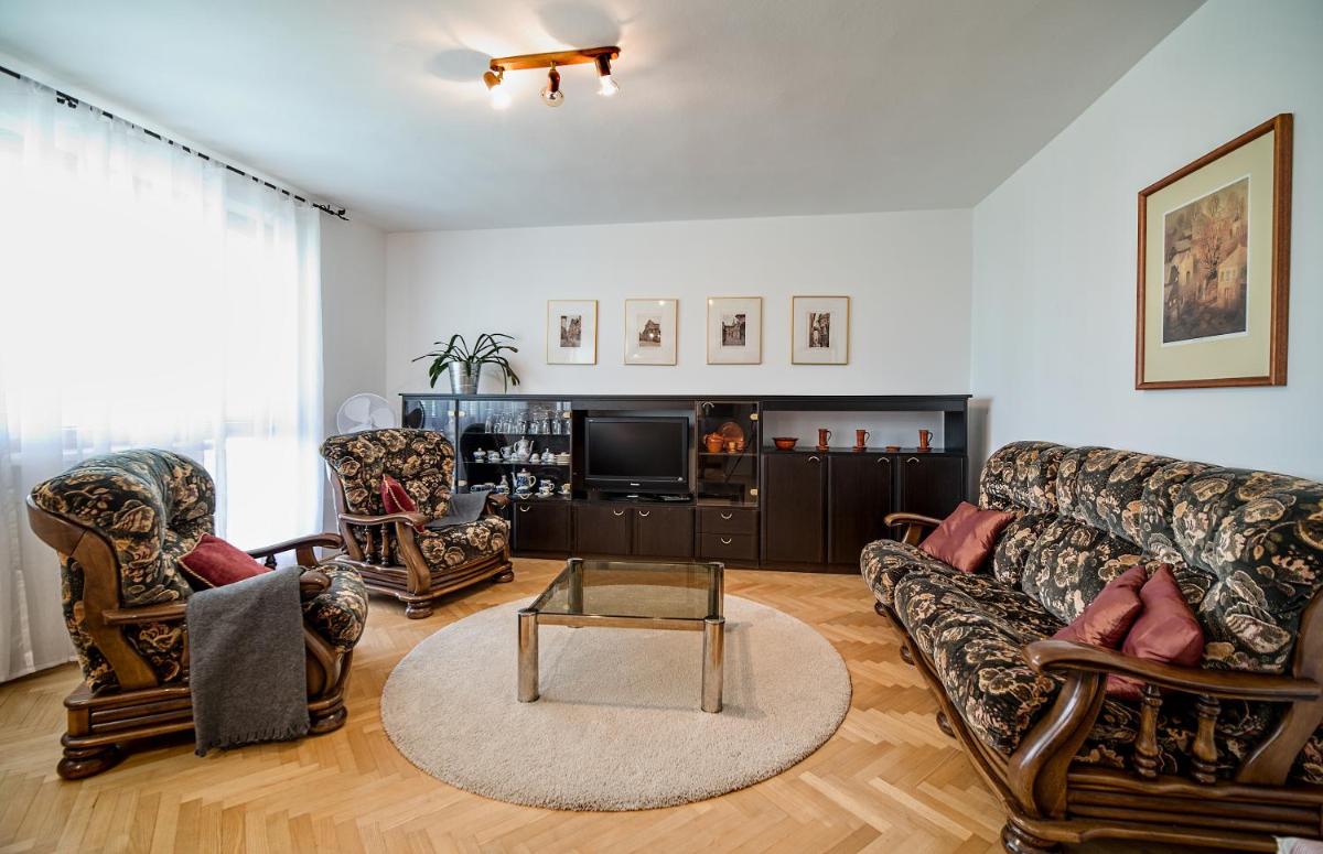Apartmán u lázní Lednice - Housity