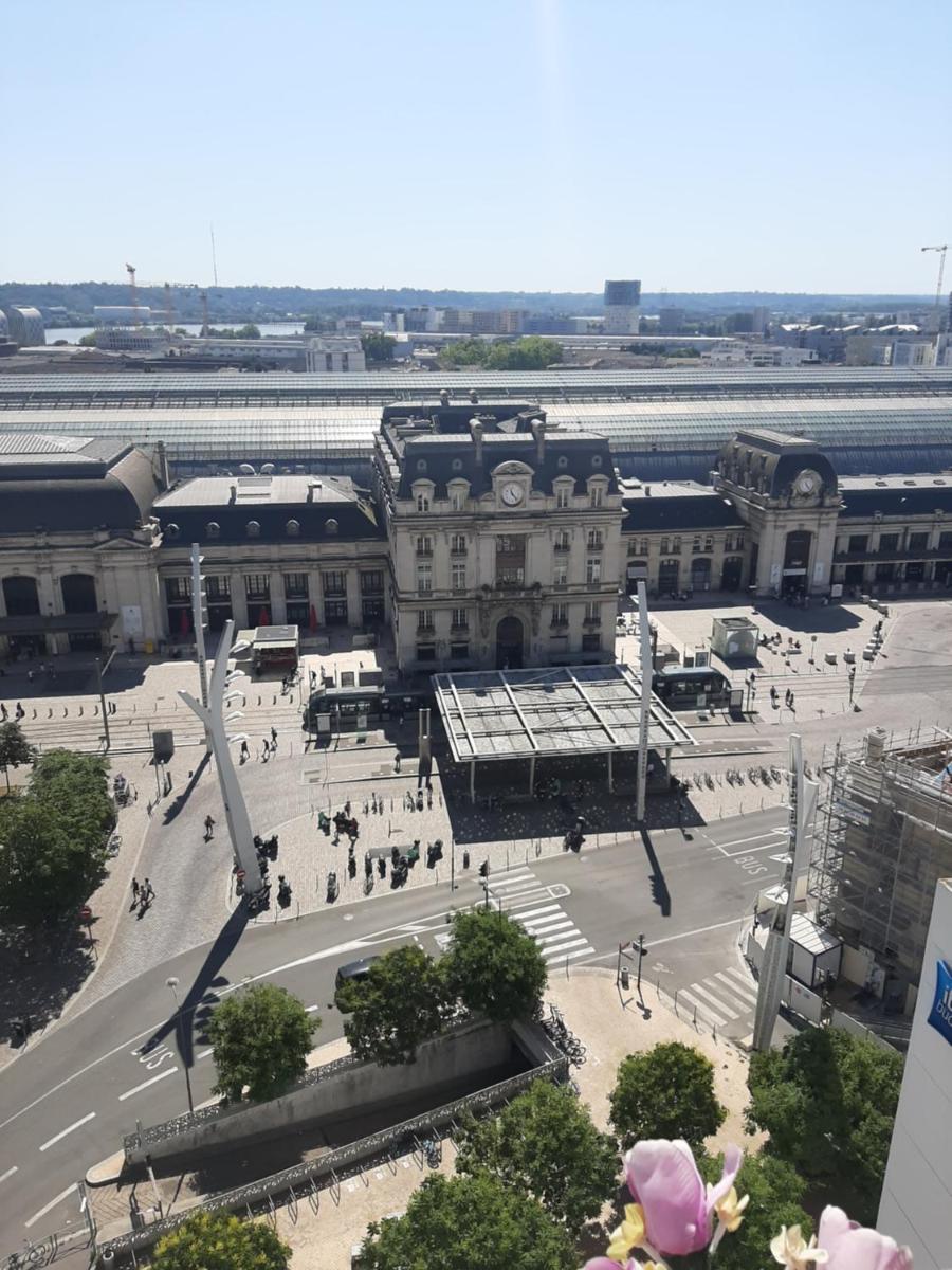 Chambre chez l'habitant face à la gare de Bordeaux - Housity