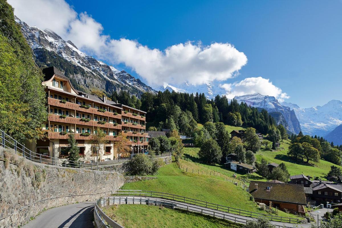Hotel Alpenrose Wengen - bringing together tradition and modern comfort - Housity