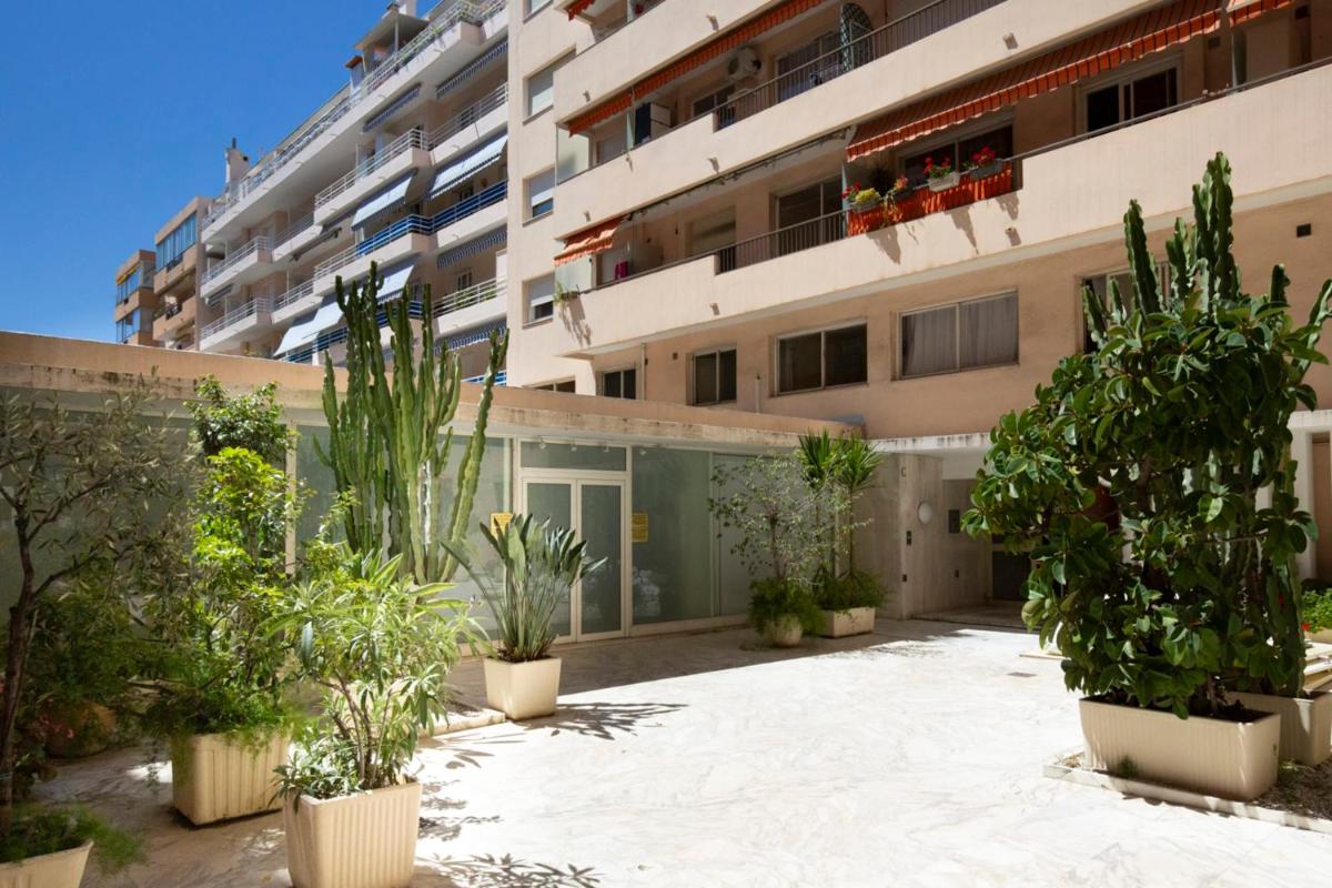 Chez Philippe - Housity
