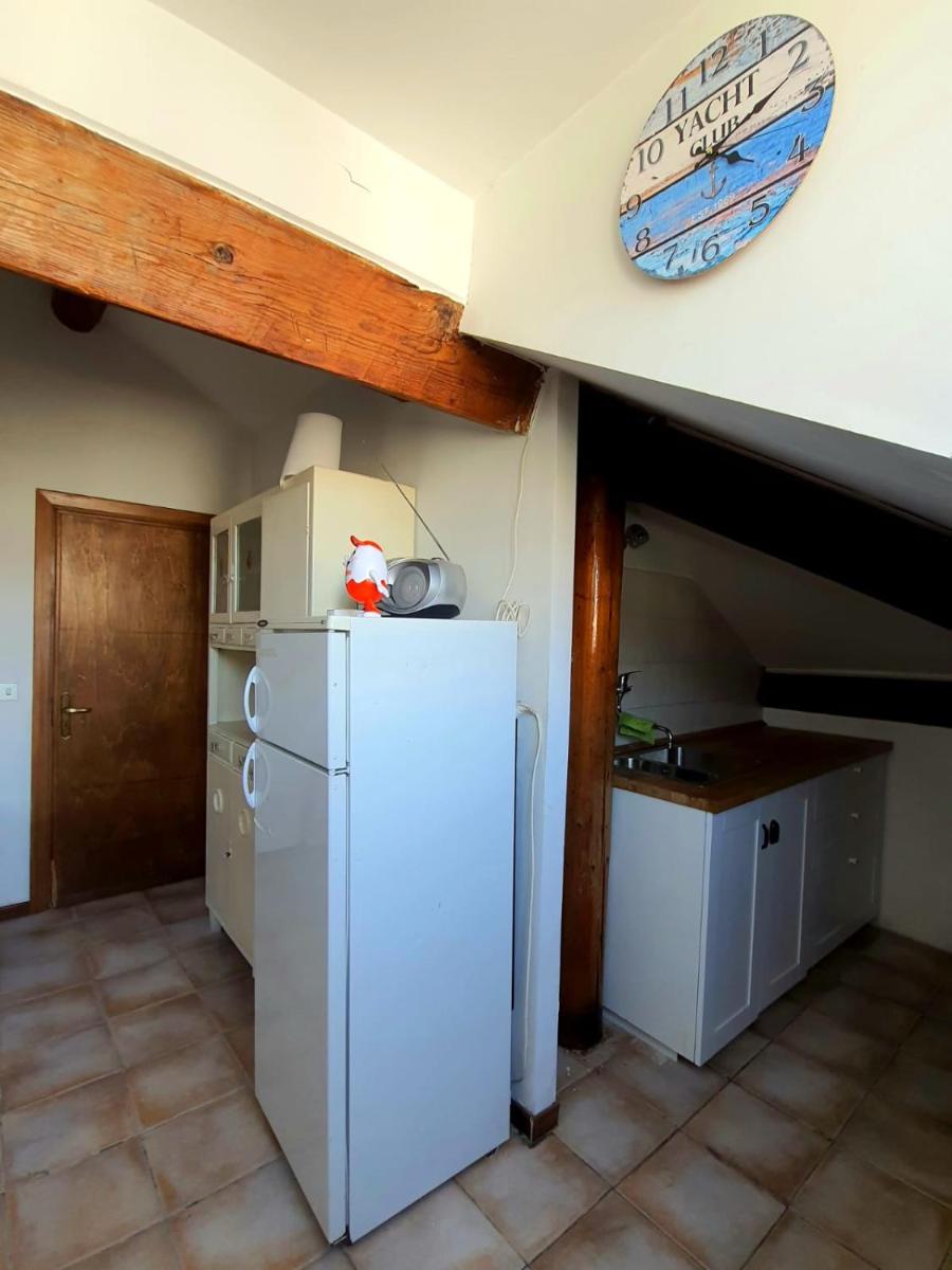 The Taylor's Apartment - Housity