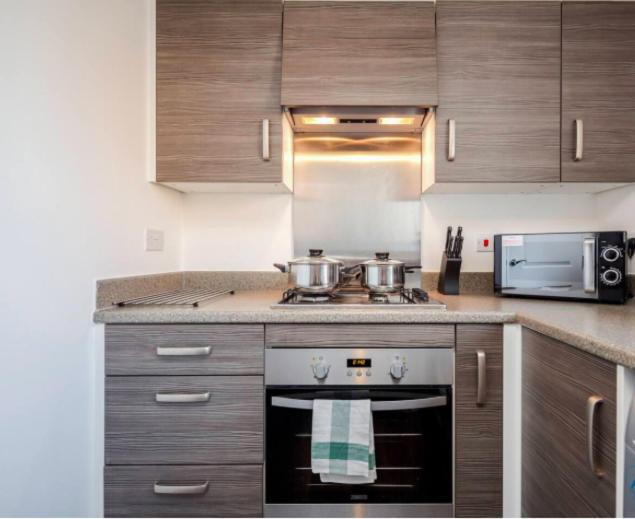 Two bedroom serviced apartment, London - Housity