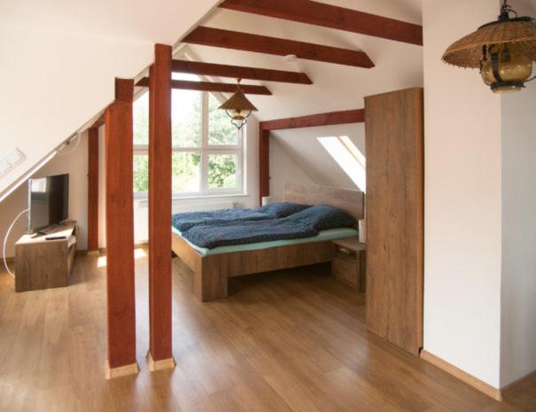 Hospoda-Ferienhaus am Olba-See - Housity
