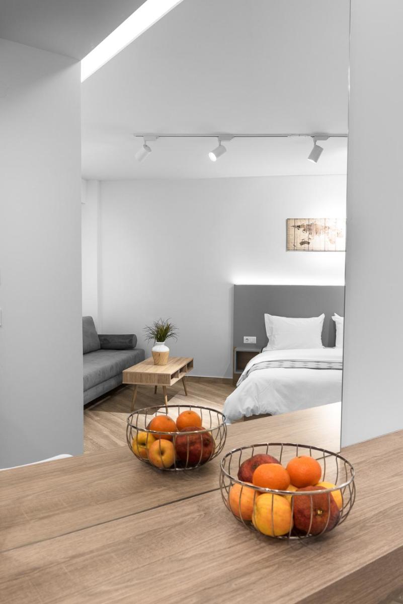 Hermes Suites, Ermou ST, Nilie Hospitality MGMT - Housity
