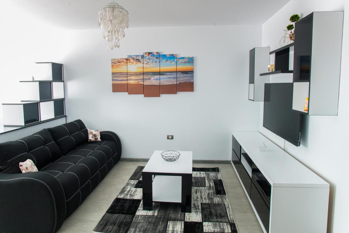 Suitetrails - Apartament Black&White 5