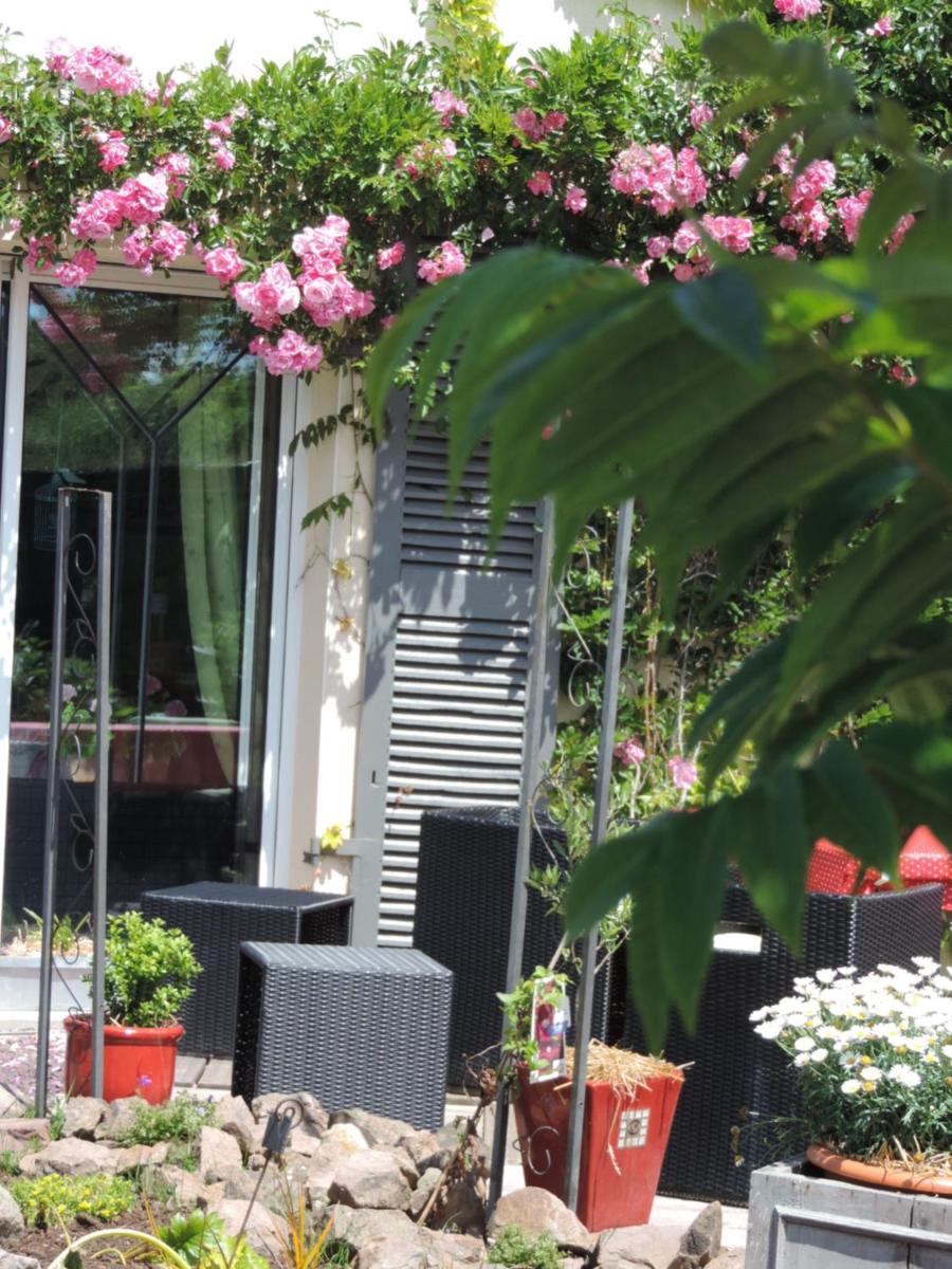 Villa Des Hortensias - Housity