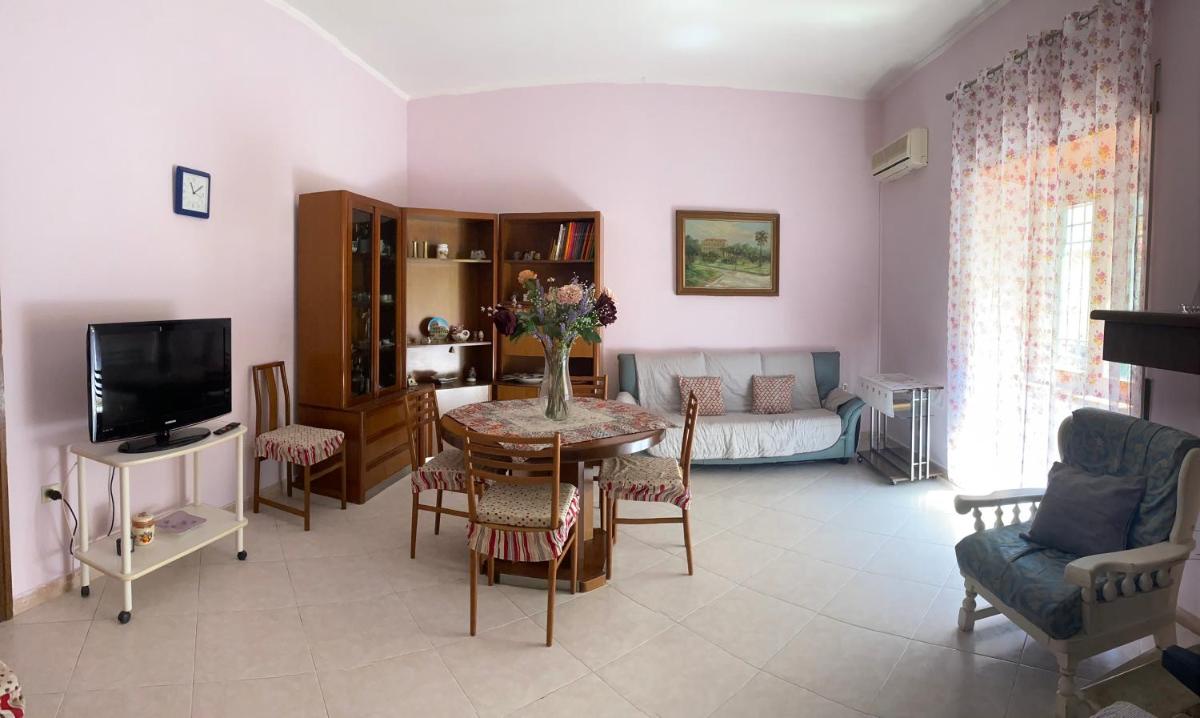 Aria House - Housity