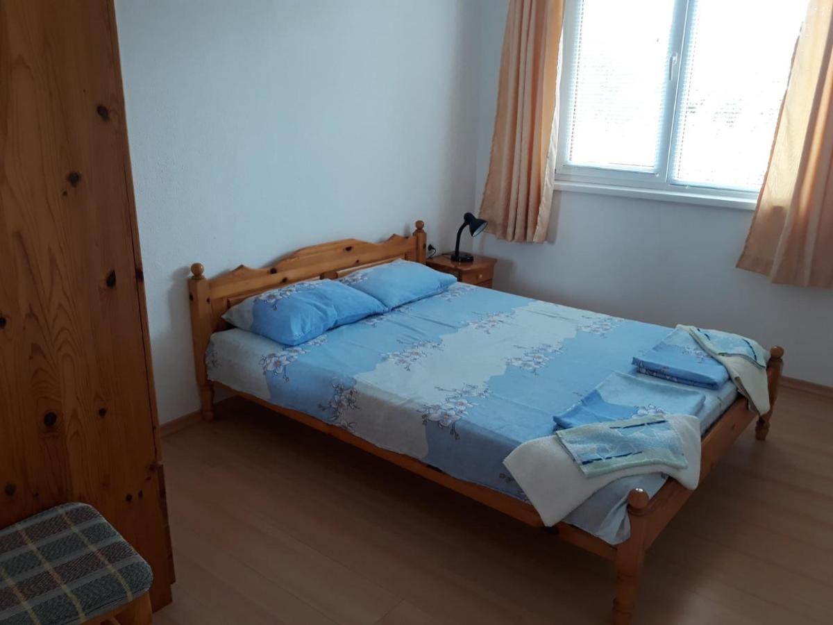 Вили Марина - Housity