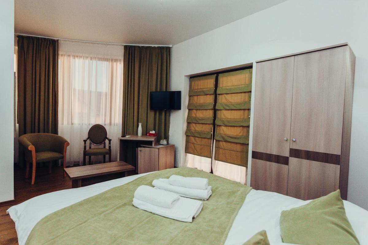 Pensiunea Casa Hortopan - Housity