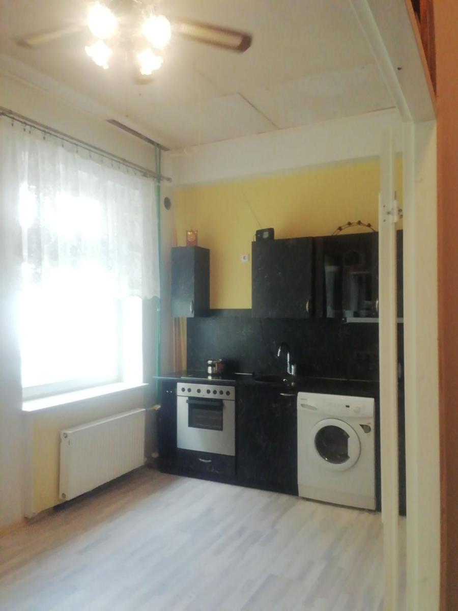 Suitetrails - Private Apartment in Tallin/Stroomi