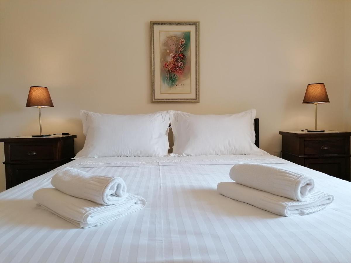 House with View in Amfithea - Housity