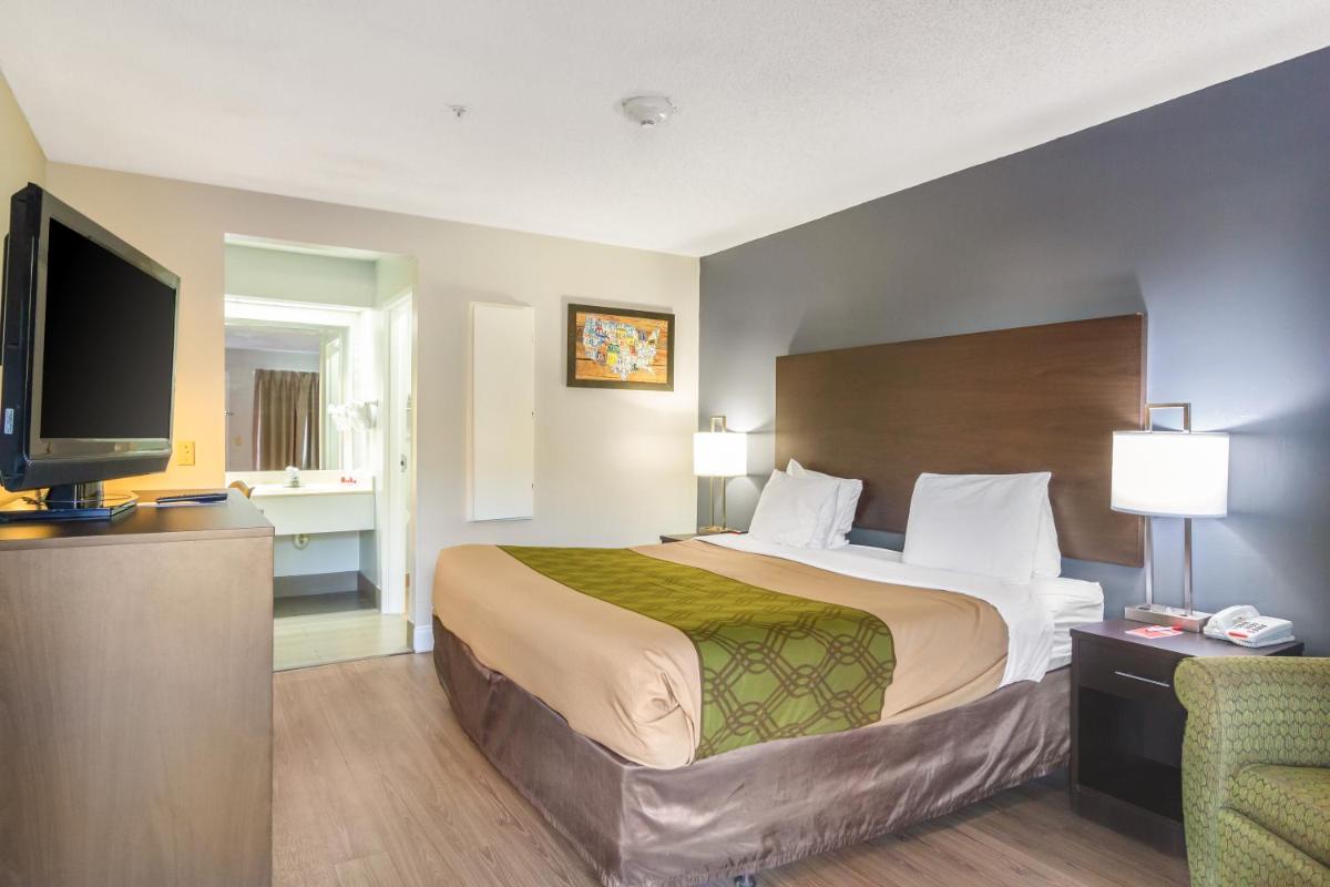SureStay Hotel by Best Western Brunswick - Housity