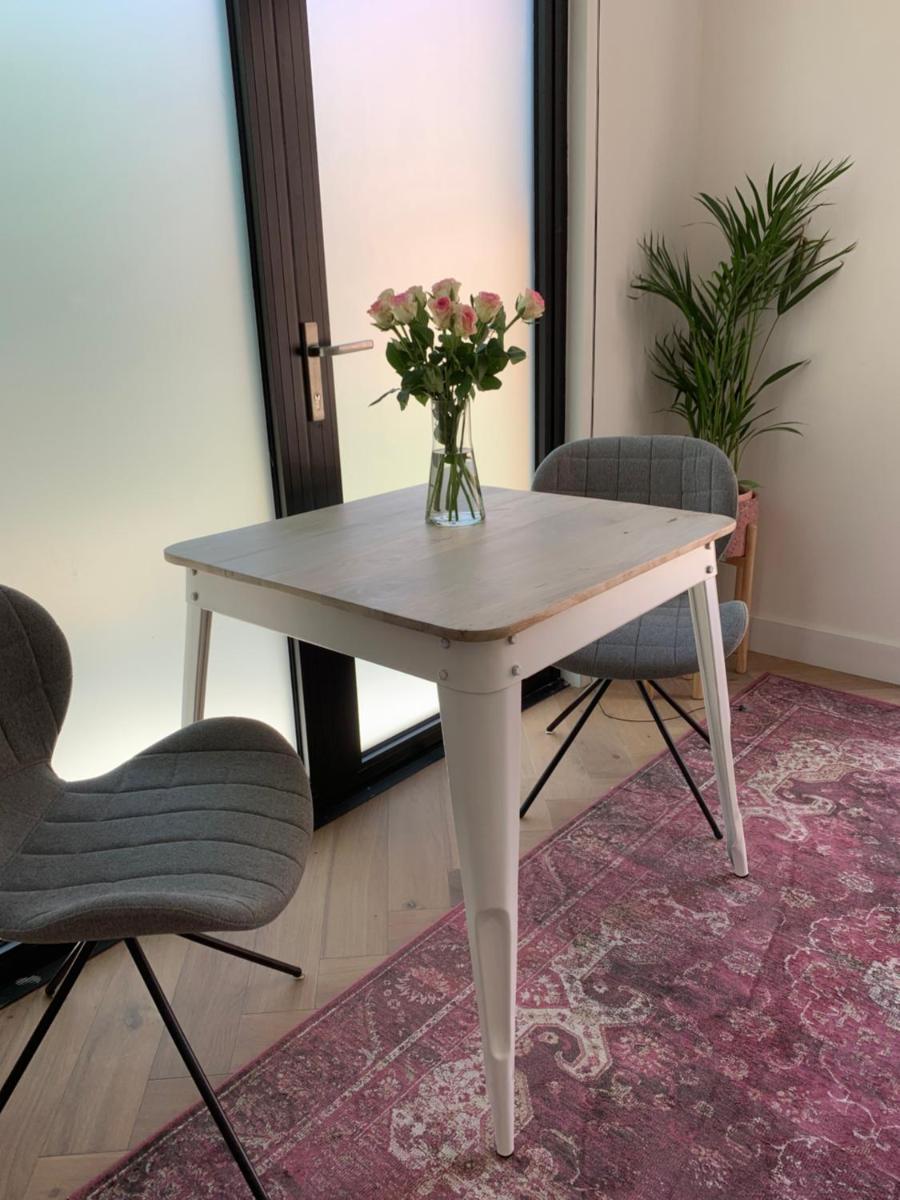 Charming private guesthouse Air by the Beach - Housity