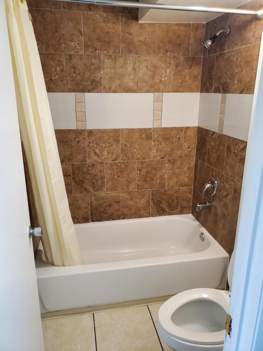Econo Inn - Ormond Beach - Housity