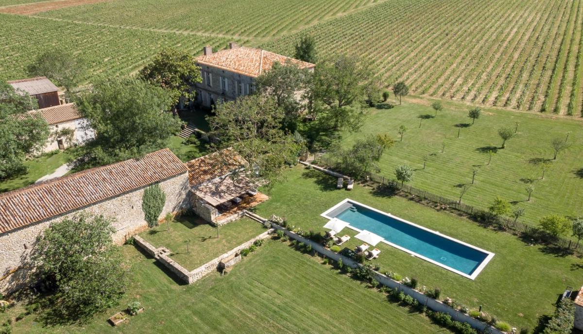 Maison Le Sèpe - Vignoble Bio et Maison d'hôtes - Housity