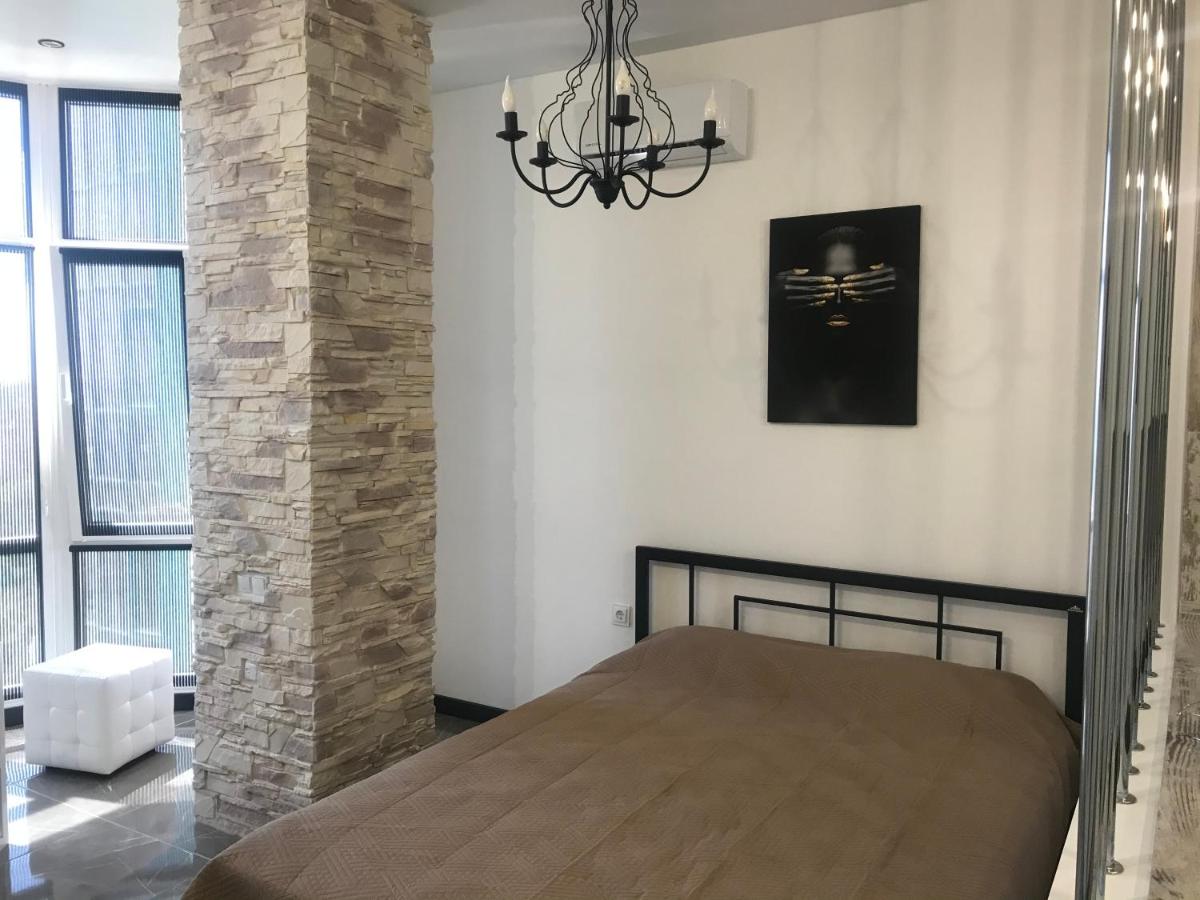 Aquamarine Apartment - Housity