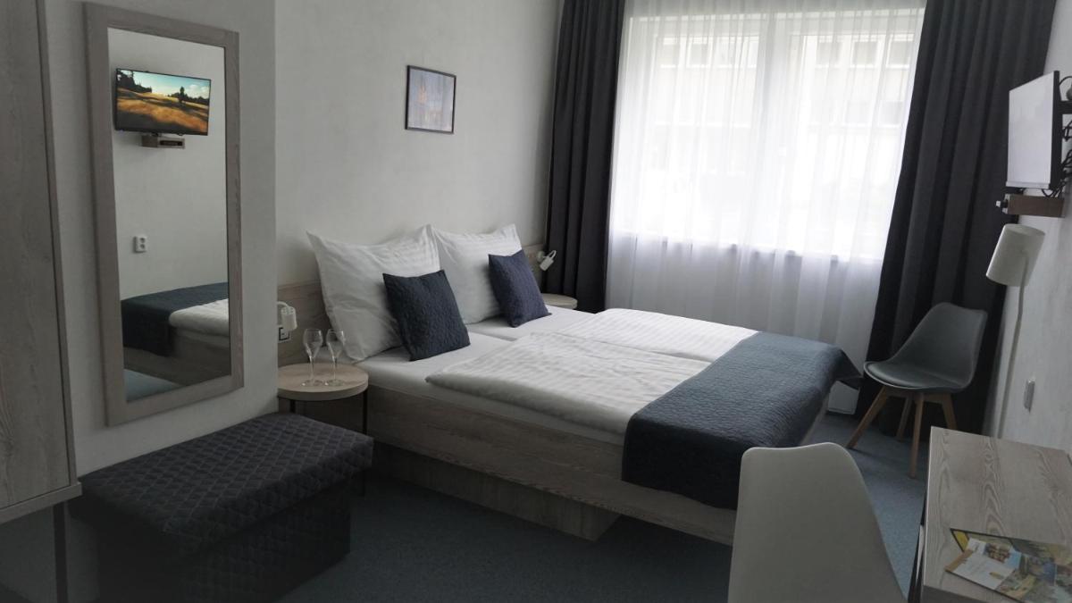 Hotel Metropol CB - Housity
