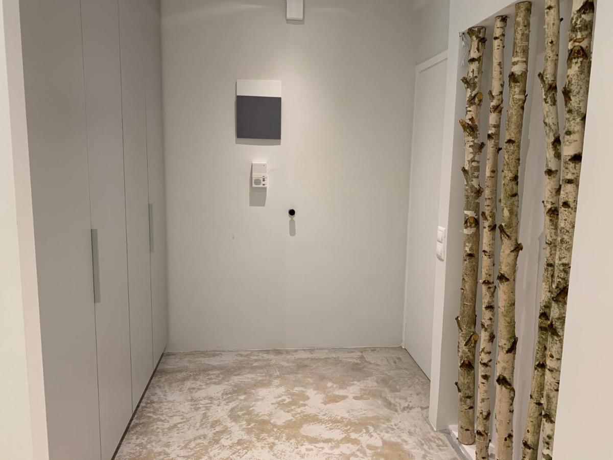 Renovated apartment in Kifissia Center near Metro G25 - Housity