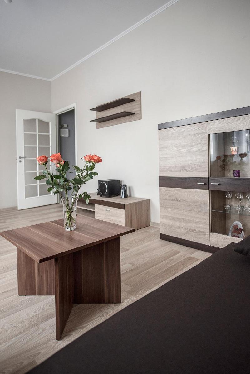 Valeri Aprtment - Housity