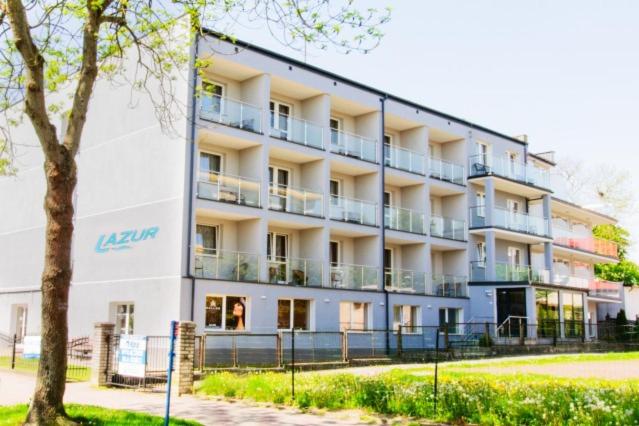 Ośrodek Wczasowy Lazur Ustronie Morskie - Housity